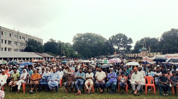 ভোলাহাটে ছাত্র যুব গণজমায়েত ও মনোজ্ঞ সাংস্কৃতিক সন্ধ্যা অনুষ্ঠিত